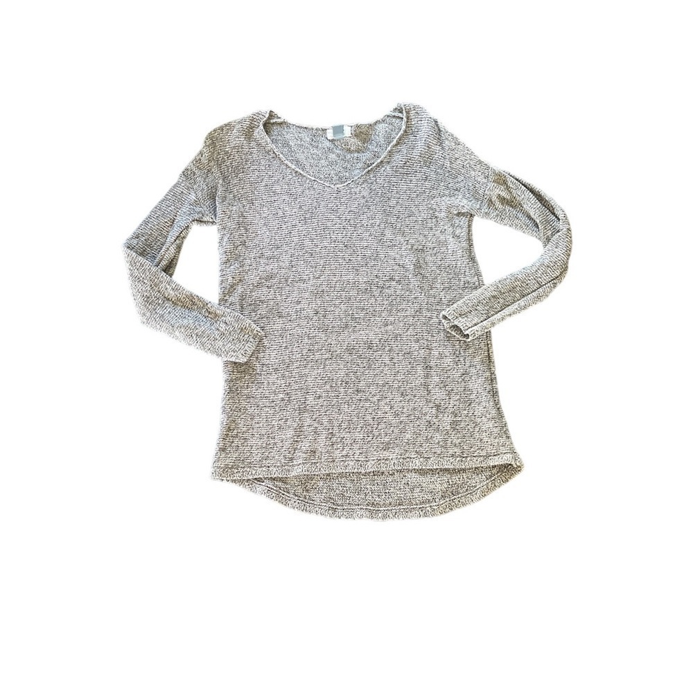 Old Navy Women’s Small White and Grey Sweater